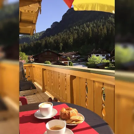 Haus Sonnenschein Kehlstein 아파트 *